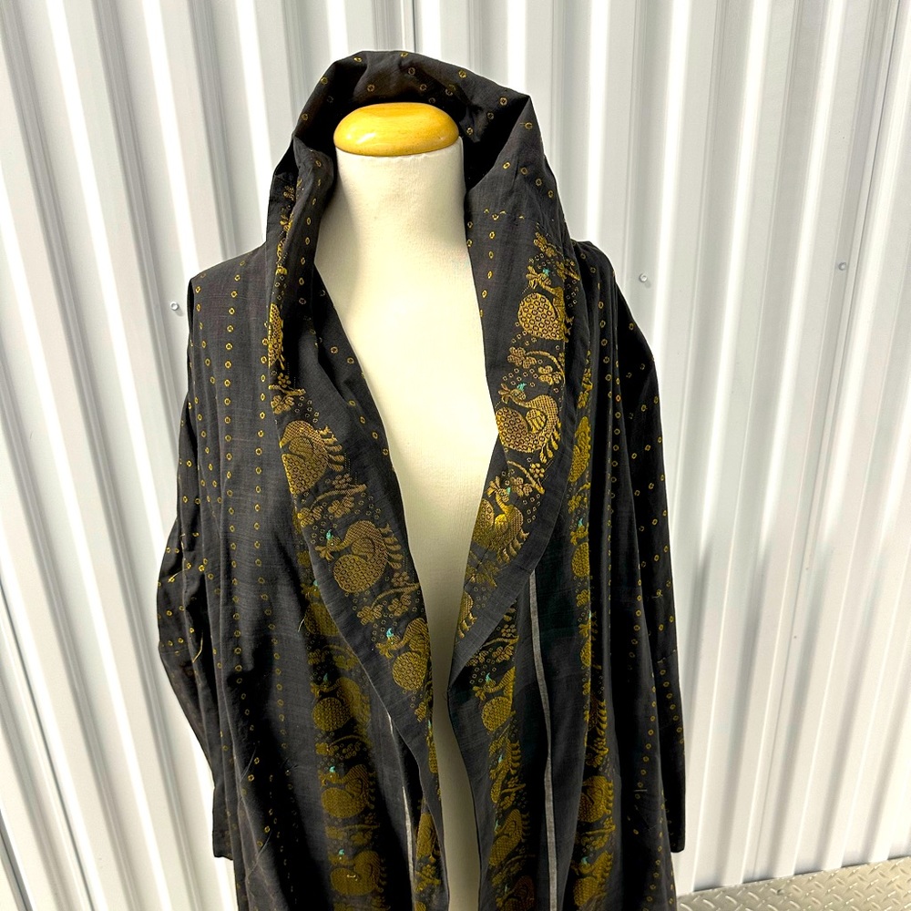 Dark blue-black Nigerian made duster.
